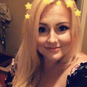 Meet your Posher, Christa